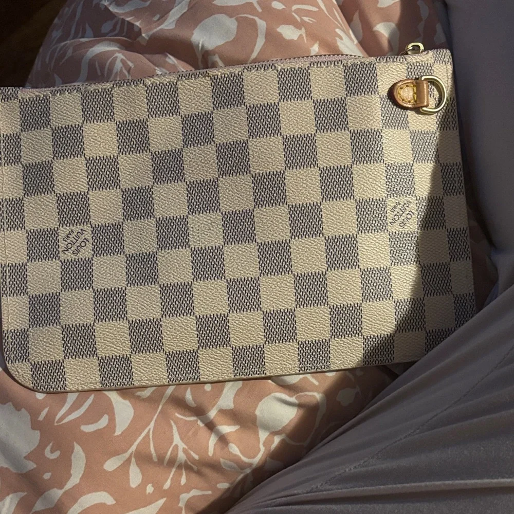 Louis Vuitton Damier Azur Clutch in Cream and Blue - Picture 1 of 6